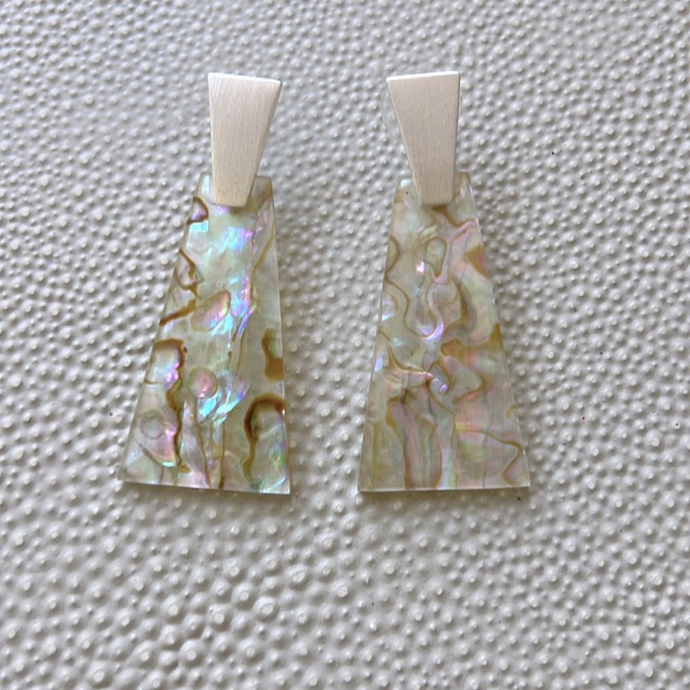 Kendra Scott Albacore Large Earrings